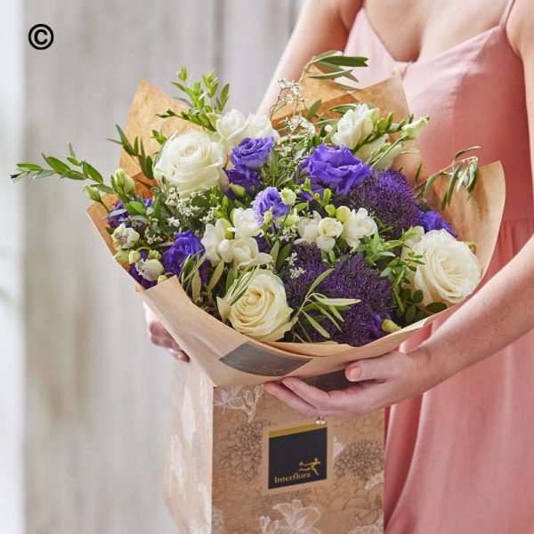 small lisianthus & roses bouquet